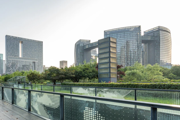 “脫碳”行動指南：發(fā)展綠色建筑！